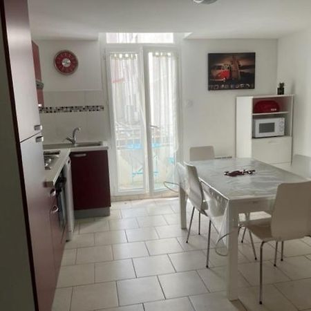 Villa Magali - Appartement Climatise T3 Duplex - Grau-Du-Roi - Hypercentre 20 M De La Plage Le Grau-du-Roi Exteriér fotografie