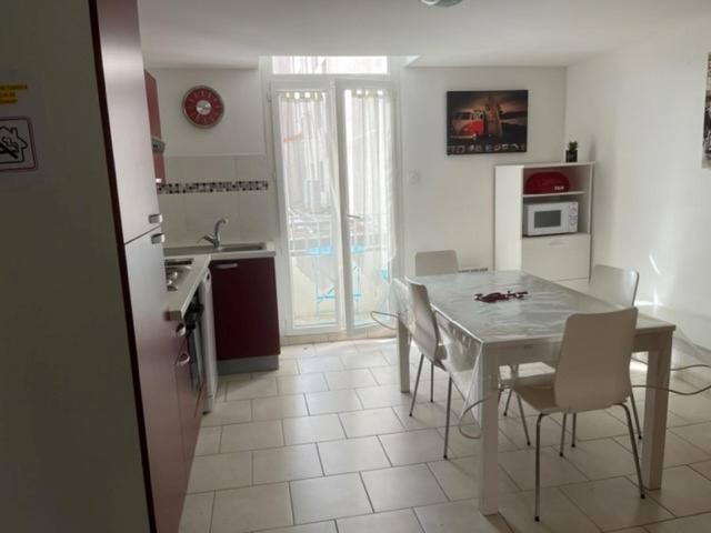 Villa Magali - Appartement Climatise T3 Duplex - Grau-Du-Roi - Hypercentre 20 M De La Plage Le Grau-du-Roi Exteriér fotografie