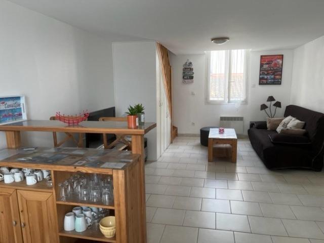 Villa Magali - Appartement Climatise T3 Duplex - Grau-Du-Roi - Hypercentre 20 M De La Plage Le Grau-du-Roi Exteriér fotografie